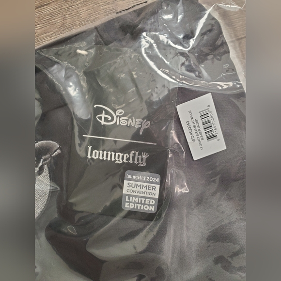 Disney Loungefly D23 Limited Edition Steamboat Willie Unisex Bomber Jacket ~ 3XL - Picture 4 of 6